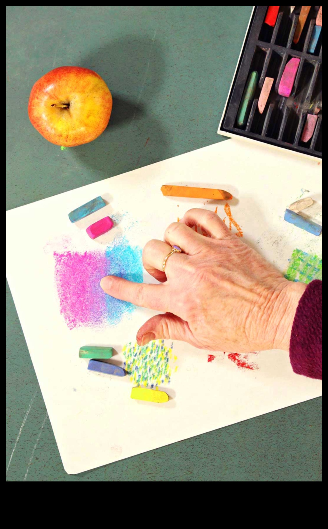 The Gentle Touch: Δημιουργία λεπτών σχεδίων με απαλά παστέλ