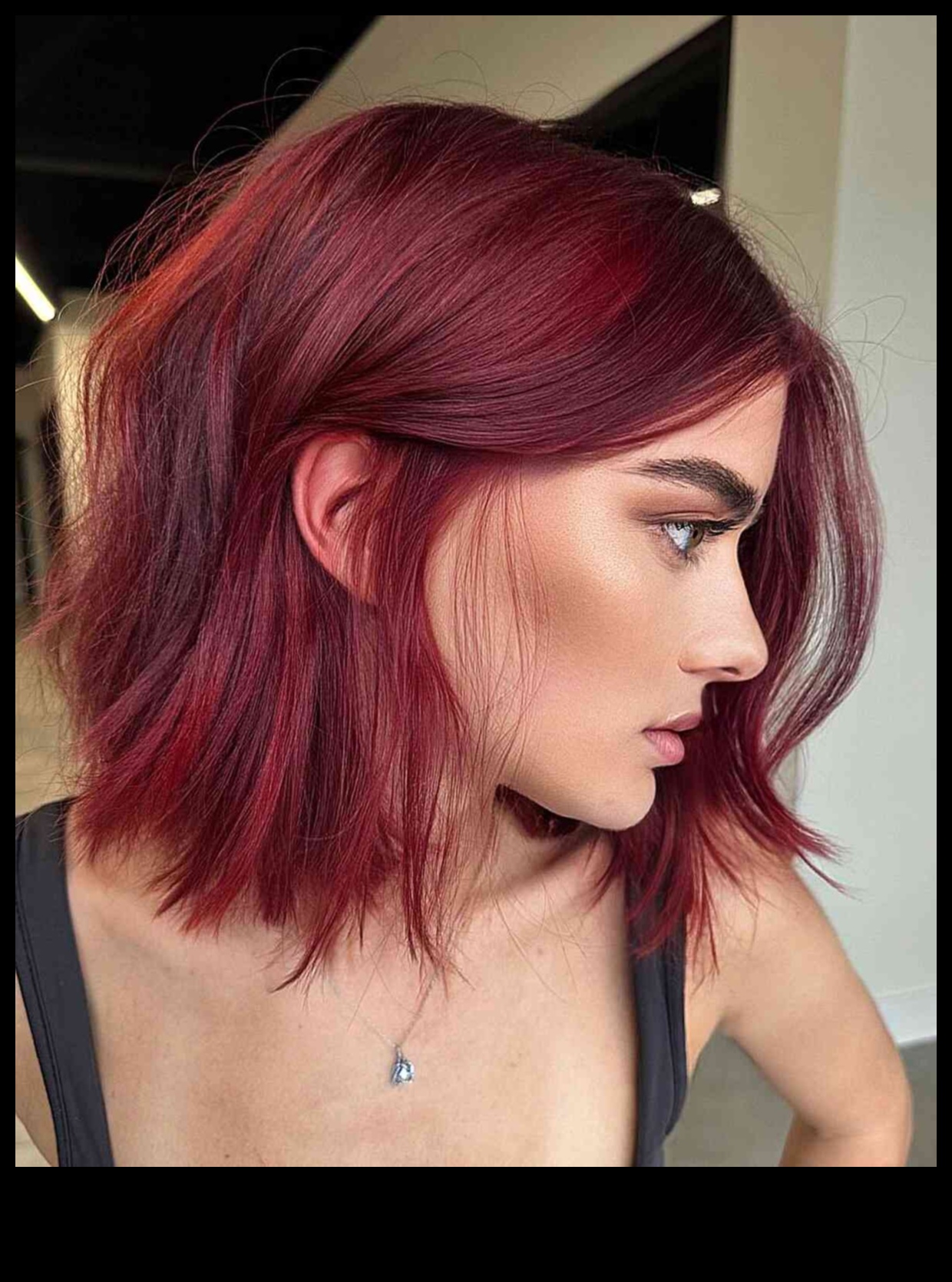 Radiant Reds: Illuminating Your look με εντυπωσιακά Auburn στυλ