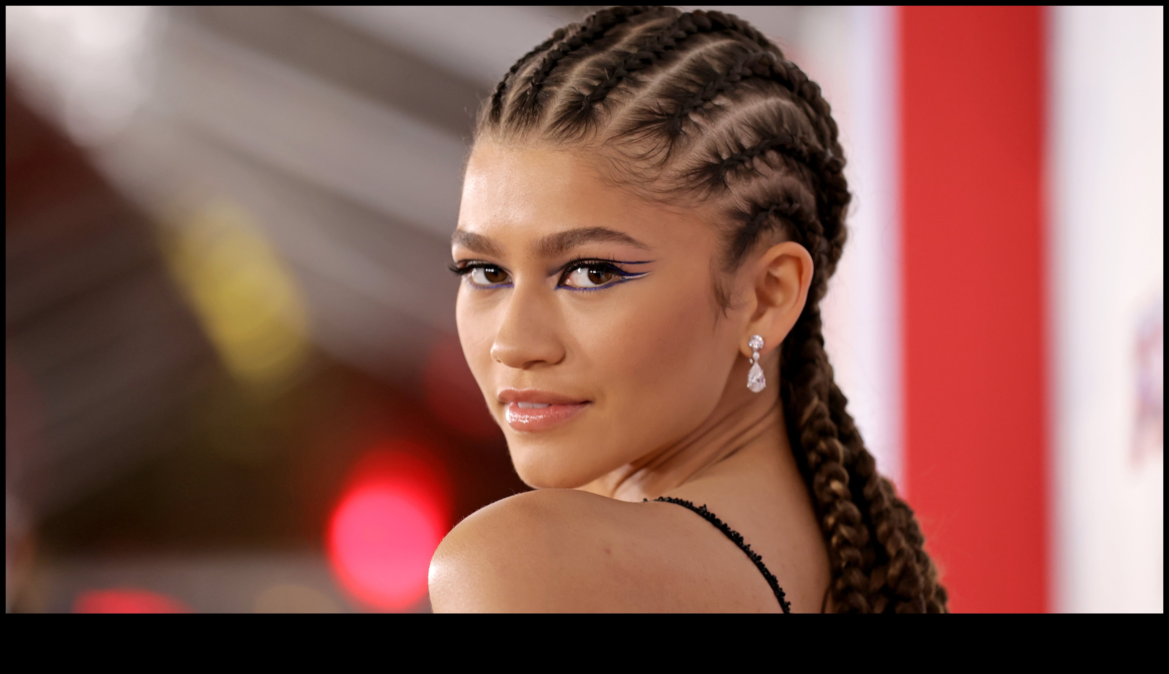 Πλεξούδες, κότσοι ή αλογοουρές; Ανακαλύψτε το Signature Celebrity Style σας!