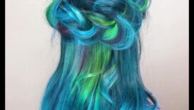 Mermaid Vibes: Βουτήξτε στη φαντασία με χρώματα μαλλιών εμπνευσμένα από τον ωκεανό