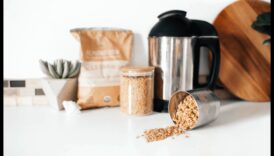 Ο απόλυτος οδηγός για το γάλα βρώμης: Συμβουλές και κόλπα για μια θρεπτική επιλογή