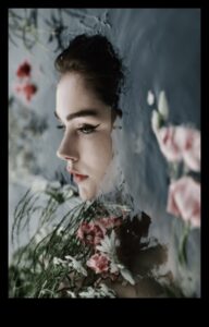 Σουρεαλιστικά πορτρέτα: Μεταφορά προσωπικότητας σε φανταστικούς κόσμους